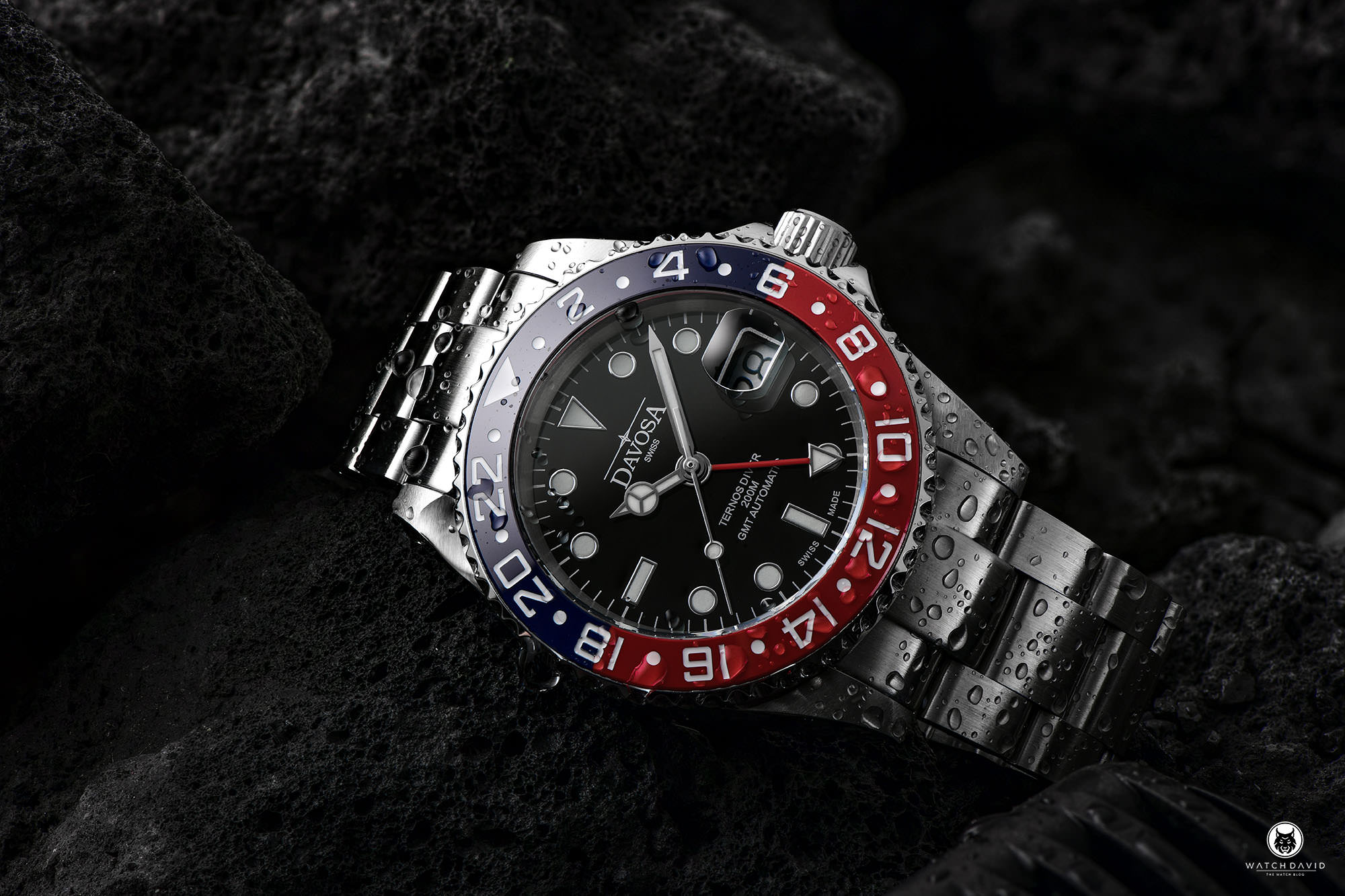 Best of Dive Watches TITONI Seascoper 300 83300-S-BE-706-06